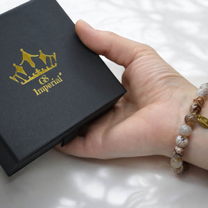 Unieke Armband Met Slangenhuid Agaat Kralen En Gouden Kruis Bedel - GS Imperial®